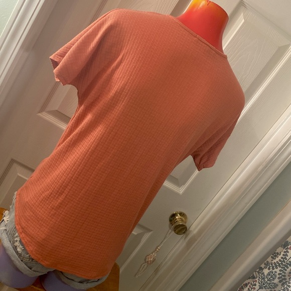 ABOVE AND BEYOND Pink Tie Knot Top - Picture 8 of 12